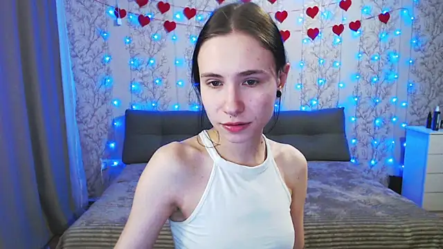 SnowWhite Lissa online show from March 2026 05:36:02 PM