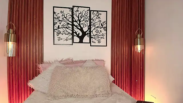 Taylor Snow online show from March 2026 08:05:02 PM