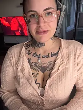 NyxTattoo online show from April 2026 06:16:01 PM