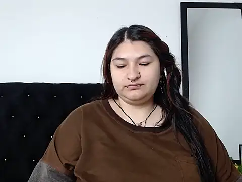 LauraHorny69 online show from February 2026 01:02:01 PM