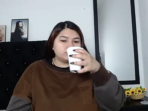 LauraHorny69 online show from March 2026 01:19:02 PM