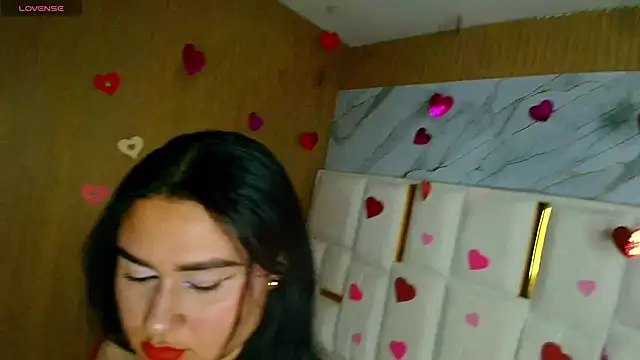 Zarath tf online show from February 2026 08:53:02 PM