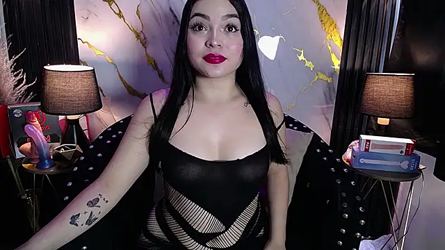 Veroo Hotlips online show from April 2026 07:20:01 PM