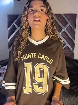 AngelPinkk  online show from February 2026 08:20:01 PM