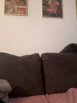 icelyne 2001 online show from February 2026 04:27:02 PM