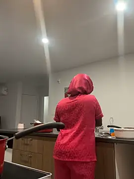 icelyne 2001 online show from March 2026 12:05:01 AM