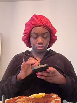 icelyne 2001 online show from February 2026 05:36:01 PM