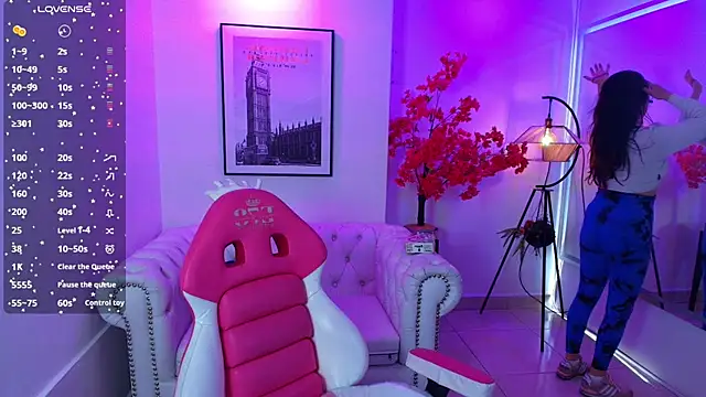 Veronica miiller online show from June 2026 07:31:02 PM