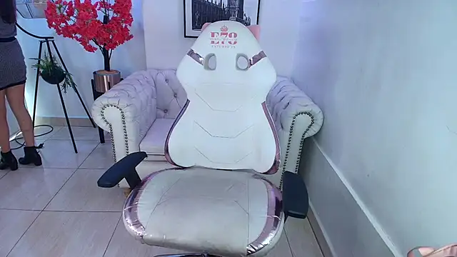 Veronica miiller online show from July 2026 07:49:02 PM