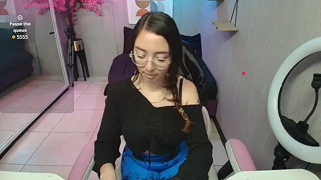 Veronica miiller online show from June 2026 06:51:01 PM