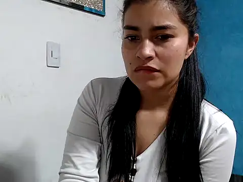 Snapshot of Scarlett_Hot69 chatting on March 2026 06:58:01 AM Scarlett Hot69 online show from March 2026 06:58:01 AM