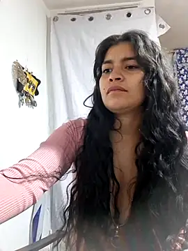 Snapshot of Scarlett_Hot69 chatting on July 2026 07:51:02 AM Scarlett Hot69 online show from July 2026 07:51:02 AM