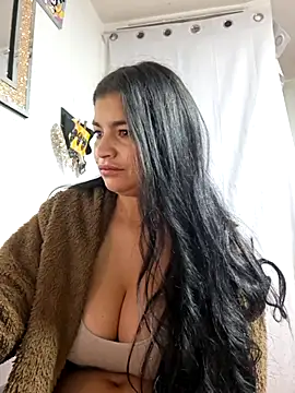 Snapshot of Scarlett_Hot69 chatting on June 2026 07:51:01 AM Scarlett Hot69 online show from June 2026 07:51:01 AM