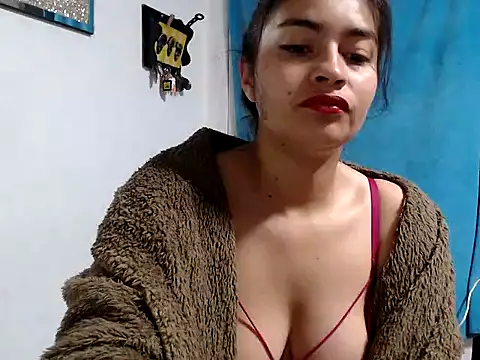 Snapshot of Scarlett_Hot69 chatting on February 2026 08:47:02 AM Scarlett Hot69 online show from February 2026 08:47:02 AM