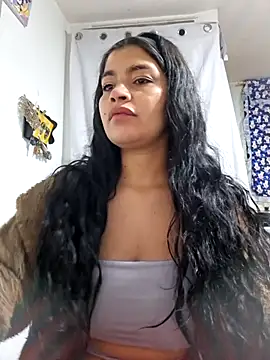 Snapshot of Scarlett_Hot69 chatting on July 2026 07:40:01 AM Scarlett Hot69 online show from July 2026 07:40:01 AM