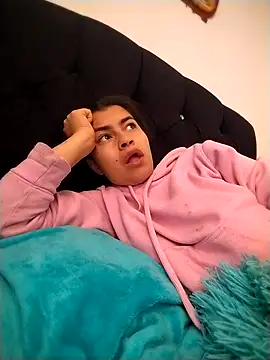 Scarlett Hot69 online show from March 2026 07:35:01 PM