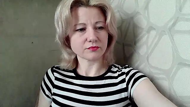 Kitti-Ellison online show from January 2026 08:40:02 AM