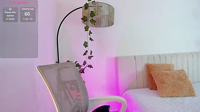  Amirah online show from March 2026 06:42:02 PM