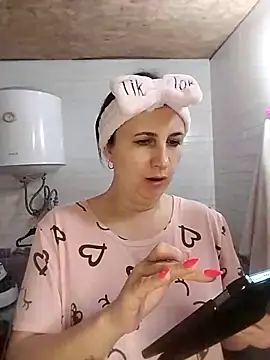 Koshova1836 online show from April 2026 08:13:01 PM