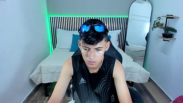 Astaroth Grigori online show from February 2026 07:32:02 PM