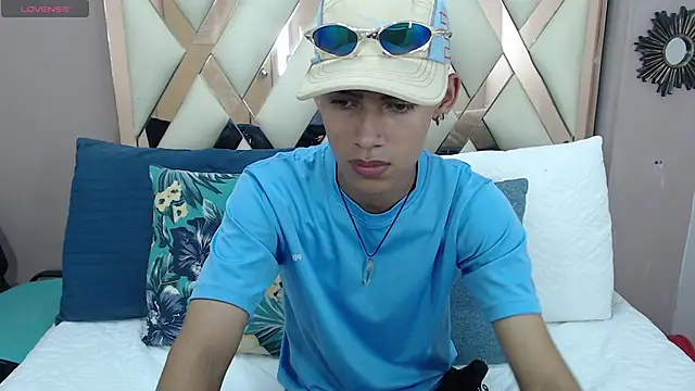 Astaroth Grigori online show from February 2026 07:24:02 PM