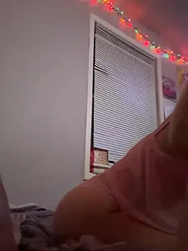 SexySkiBunny online show from January 2026 02:48:02 AM