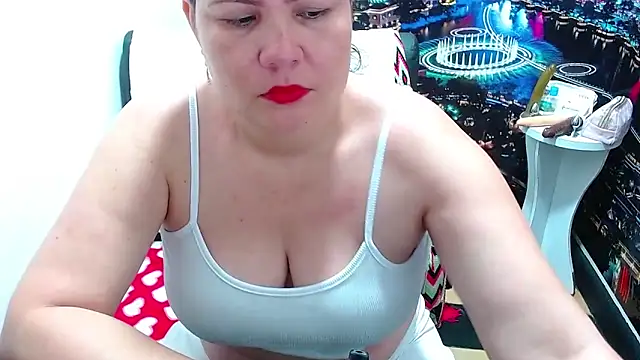 tila nastyy online show from April 2026 01:42:02 AM