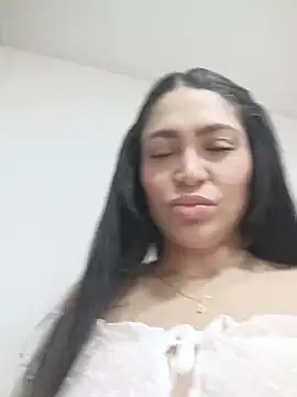 Ina Jody  online show from April 2026 10:02:02 PM