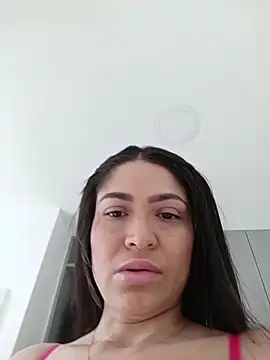 Ina Jody  online show from February 2026 06:15:01 PM