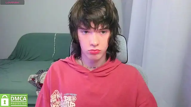 Snapshot of LeonBoykisser chatting on July 2026 04:59:02 PM LeonBoykisser online show from July 2026 04:59:02 PM