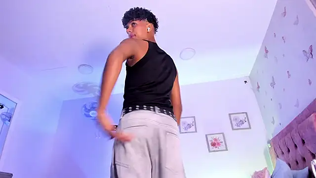 Jack Rusel online show from April 2026 03:19:01 AM