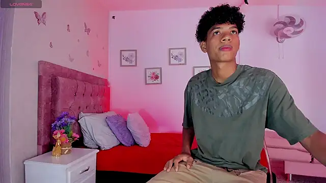 Snapshot of Jack_Rusel chatting on February 2026 03:36:01 AM Jack Rusel online show from February 2026 03:36:01 AM