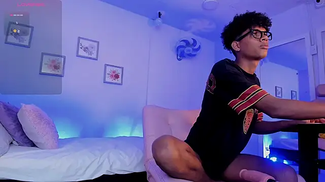 Snapshot of Jack_Rusel chatting on February 2026 03:25:02 AM Jack Rusel online show from February 2026 03:25:02 AM