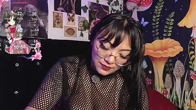 victoriia thompson online show from February 2026 08:28:02 PM