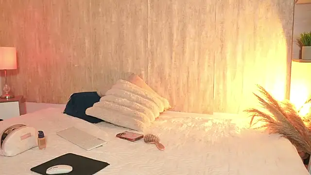 IvySanders online show from April 2026 03:57:01 AM