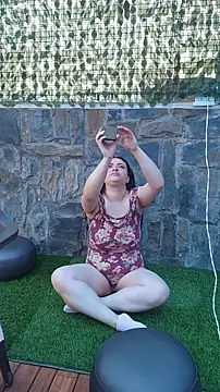 By Lia online show from February 2026 07:02:02 PM