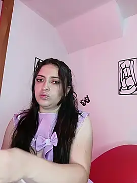 By Lia online show from February 2026 07:56:01 PM