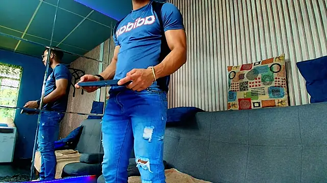 Vans Ross online show from March 2026 07:21:02 PM