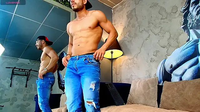 Vans Ross online show from March 2026 07:28:01 PM