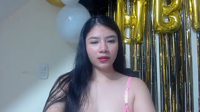 Snapshot of mia_girl07 chatting on February 2026 11:11:02 PM mia girl07 online show from February 2026 11:11:02 PM