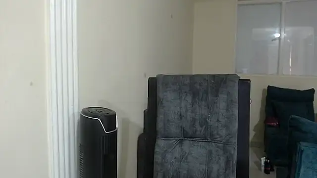 mia girl07 online show from April 2026 09:39:33 PM