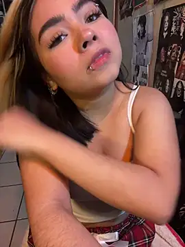 pinkybombon online show from February 2026 10:43:02 PM