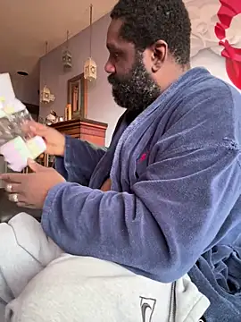 KOdaLion online show from March 2026 10:51:01 PM