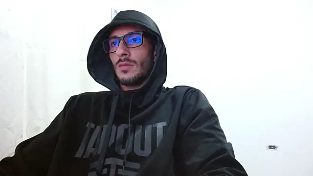 maskguy23 online show from January 2026 02:26:01 AM