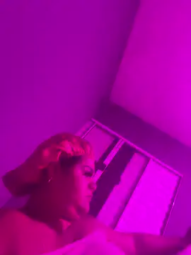 MorenaCariok online show from May 2026 07:11:01 AM