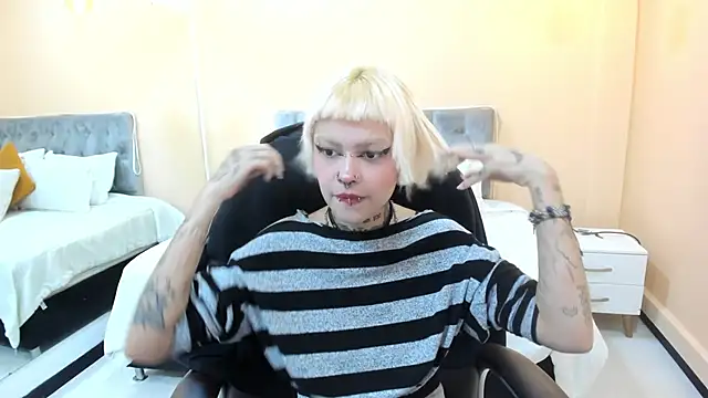 Bela Craxkerr online show from March 2026 07:59:01 PM