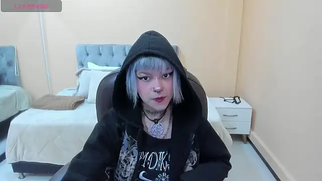 Bela Craxkerr online show from March 2026 01:04:01 PM