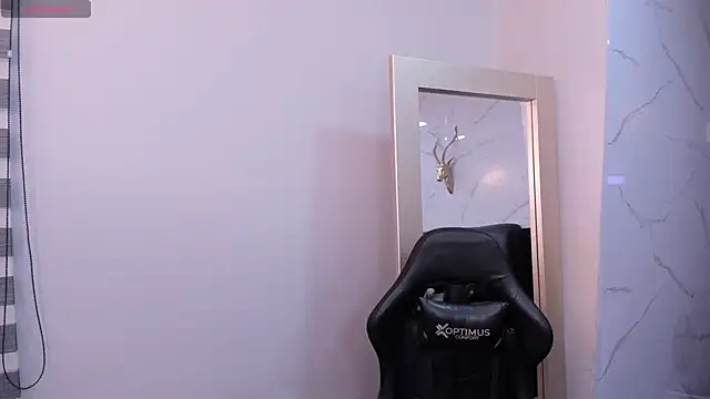 KomiCatt online show from March 2026 12:27:01 PM