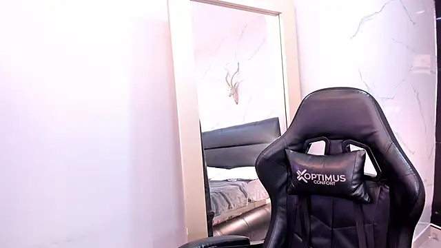 KomiCatt online show from February 2026 11:39:02 AM