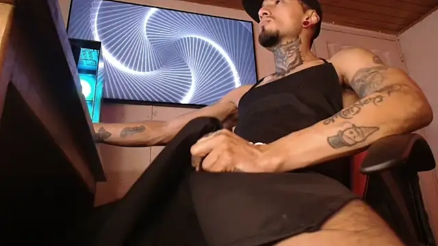 pauldocux  online show from April 2026 04:30:01 AM